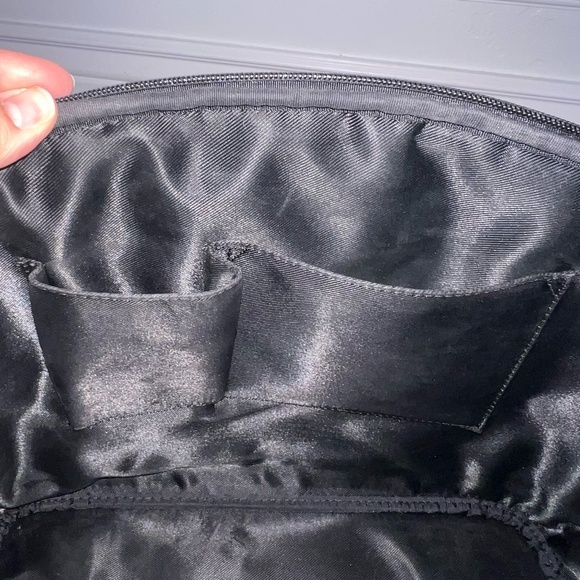 Loungefly Leopard Skull Embossed Dome Purse Bag & Wallet RARE - Has Flaw - Picture 10 of 16